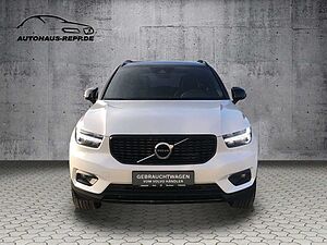 Volvo  B4 R-Design FWD / XENIUM- INTELLISAFE-Paket