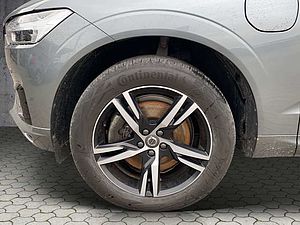 Volvo  T8 AWD Plug-in Hybrid R-Design